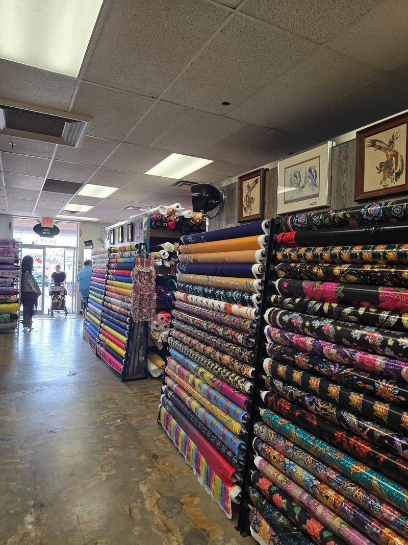 A Fabric Store Worth a Special Trip A Fabric Store Worth a Special Trip