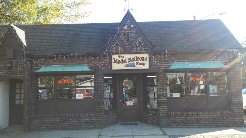 A Family-Run Shop With Long Memory A Family-Run Shop With Long Memory