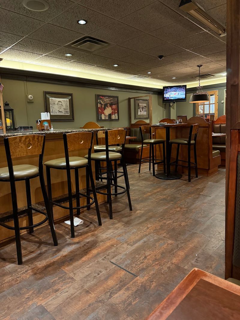 A Family-Run Trattoria With Local Roots A Family-Run Trattoria With Local Roots
