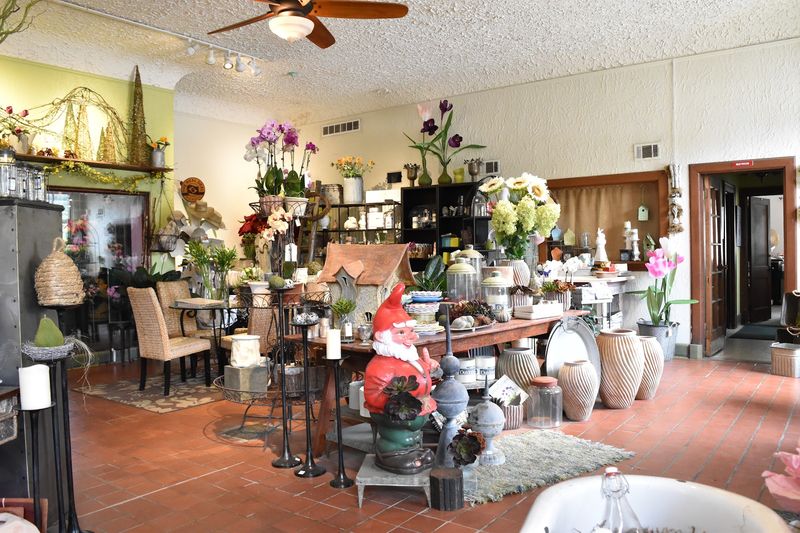A Flower Shop With a Talent for Reading Your Mind A Flower Shop With a Talent for Reading Your Mind