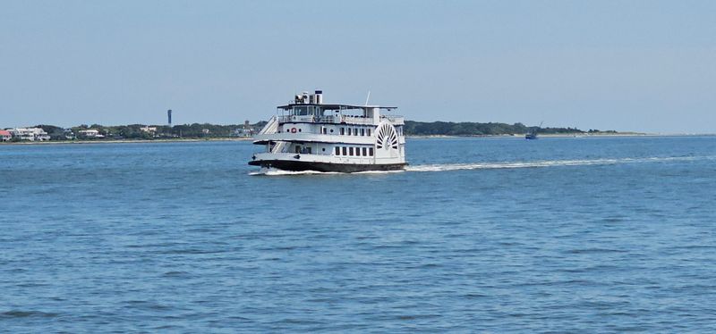 A Harbor Crossing Worth Your Afternoon A Harbor Crossing Worth Your Afternoon