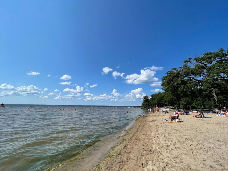 A Lakeside Retreat on the Shores of Oneida Lake