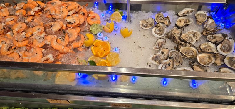 A Landlocked Seafood Counter With Coastal Credentials A Landlocked Seafood Counter With Coastal Credentials