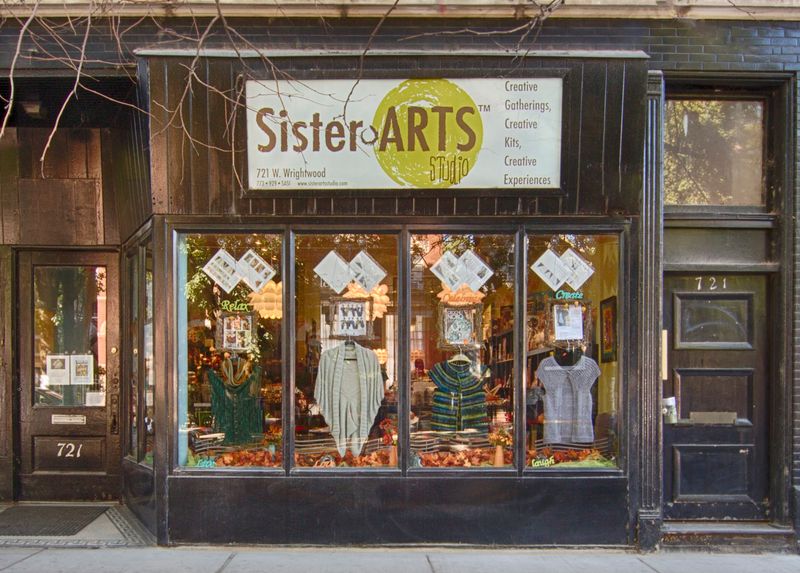 A Lincoln Park Address Worth Seeking Out A Lincoln Park Address Worth Seeking Out