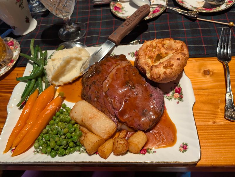A Menu Rooted in Scottish and British Tradition A Menu Rooted in Scottish and British Tradition