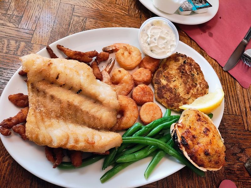 A Menu That Keeps Seafood Central A Menu That Keeps Seafood Central