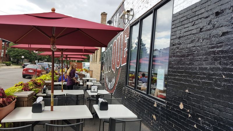 A Neighborhood Smokehouse With a Point to Prove A Neighborhood Smokehouse With a Point to Prove