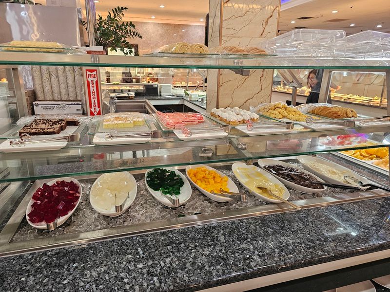 A Pan-Asian Feast on SE 82nd Avenue