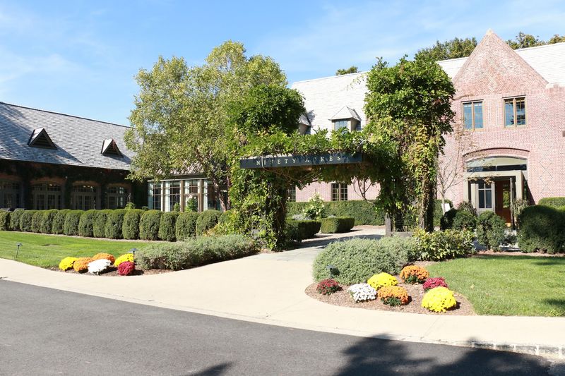 A Peapack Estate Restaurant With a Real Address A Peapack Estate Restaurant With a Real Address