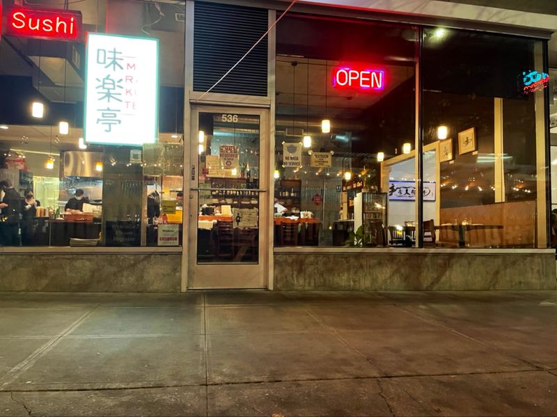 A Petite Hideaway on East Burnside
