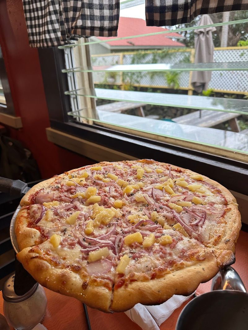 A Pizzeria in Disguise A Pizzeria in Disguise