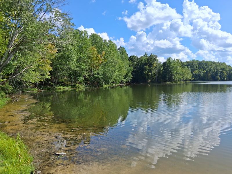 A Quiet Spot Built for Slowing Down A Quiet Spot Built for Slowing Down