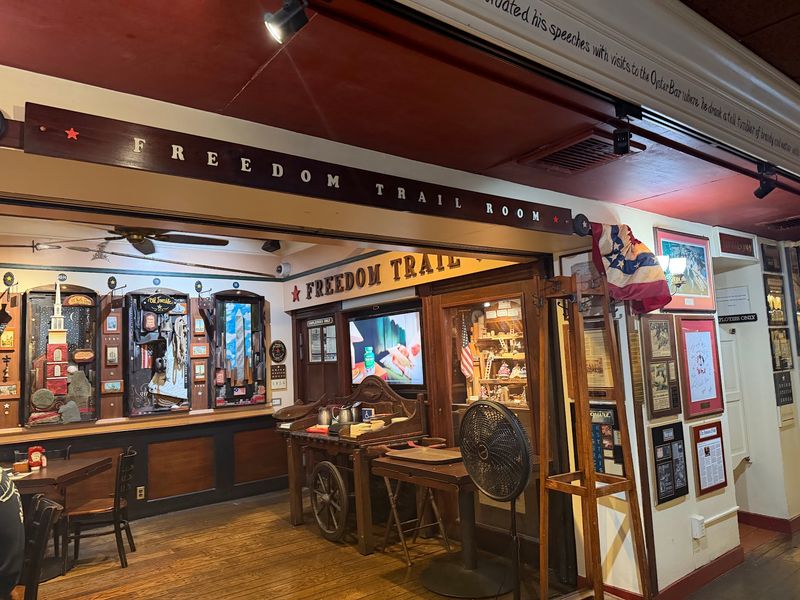 A Restaurant That Doubles as a Museum A Restaurant That Doubles as a Museum