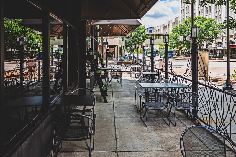 A Restaurant That Has Earned Its Place in Lincoln's Story A Restaurant That Has Earned Its Place in Lincoln's Story