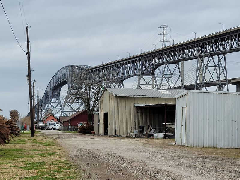 A Scenic Detour Off the Interstate