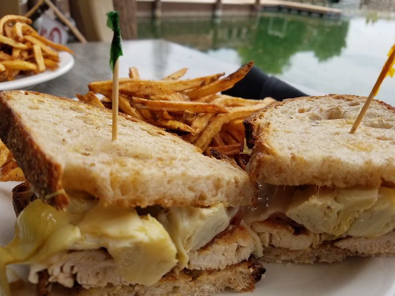 A Simple, Satisfying American Menu