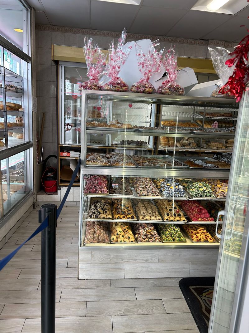 A Small Shop With Plenty to Consider A Small Shop With Plenty to Consider