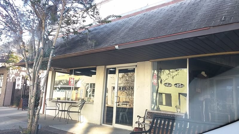 A Small-Town Bakery Hiding in Plain Sight A Small-Town Bakery Hiding in Plain Sight