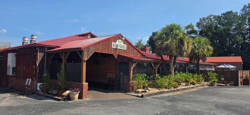 A Smokehouse on Sunset Boulevard A Smokehouse on Sunset Boulevard