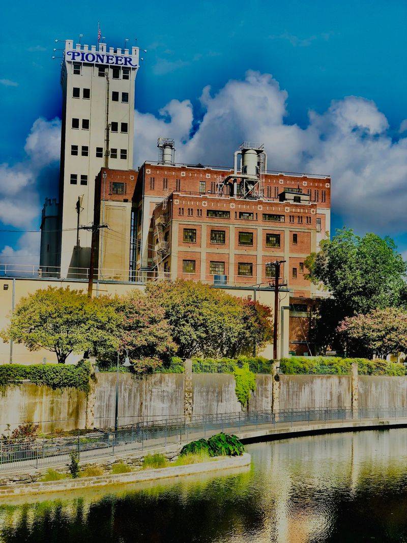 A Soft Verdict on This Riverside Gem A Soft Verdict on This Riverside Gem