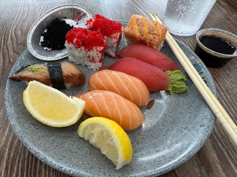 A Sushi Selection With Regular Praise A Sushi Selection With Regular Praise