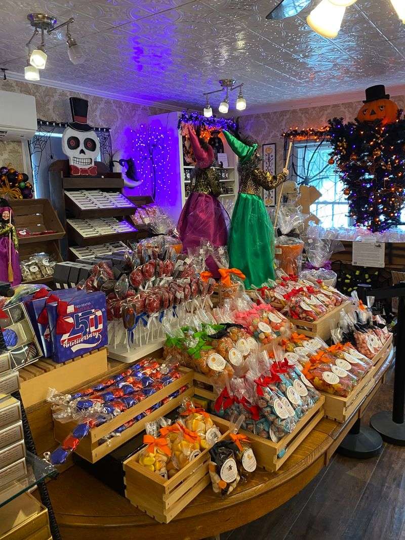 A Tiny Shop With Big Character