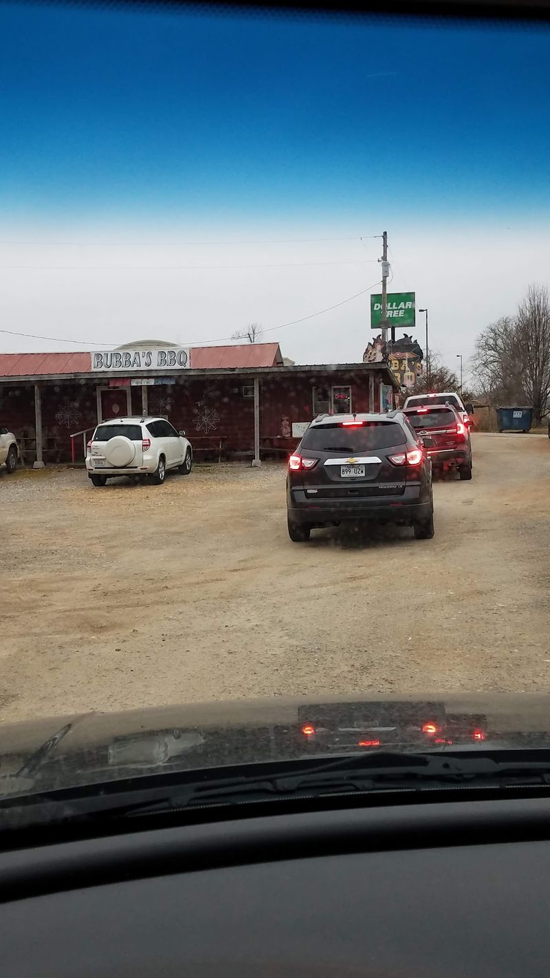 A Tiny Town, a Big Address, and a Line of Cars That Says It All A Tiny Town, a Big Address, and a Line of Cars That Says It All