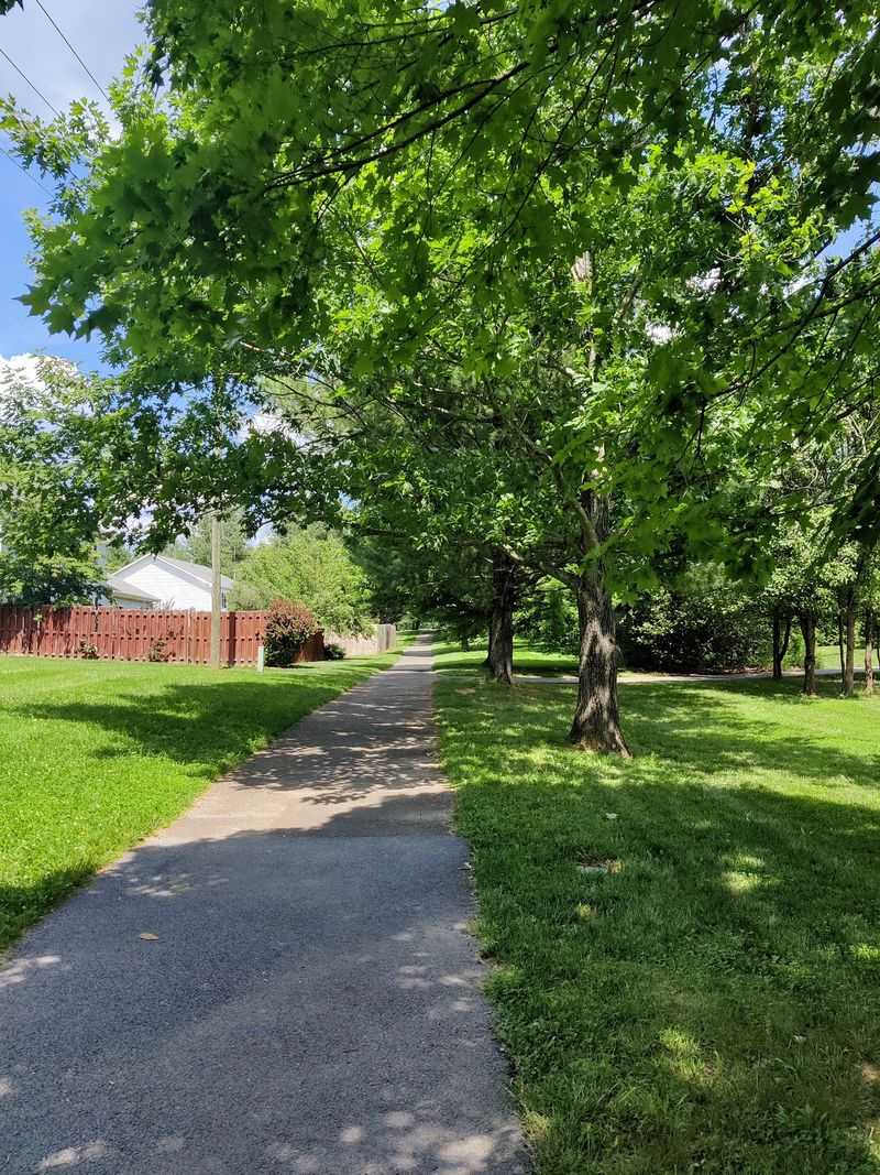 A Trail Tucked Inside a Neighborhood Park A Trail Tucked Inside a Neighborhood Park