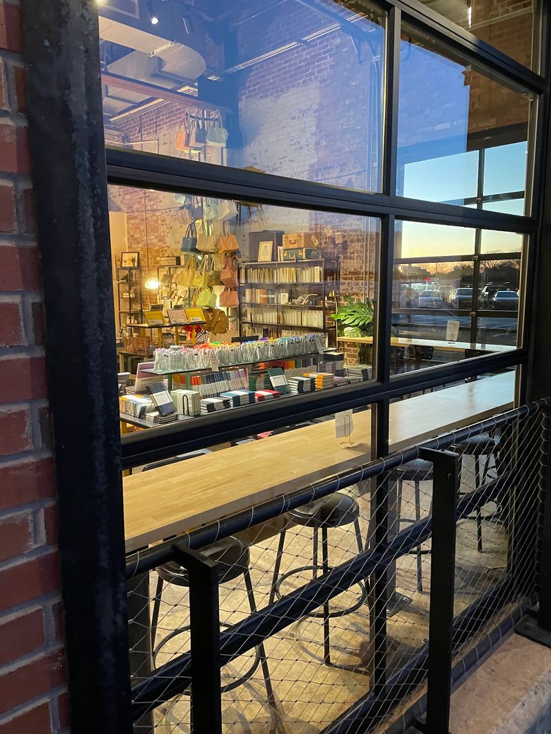 A Traveler's Company Partner Shop