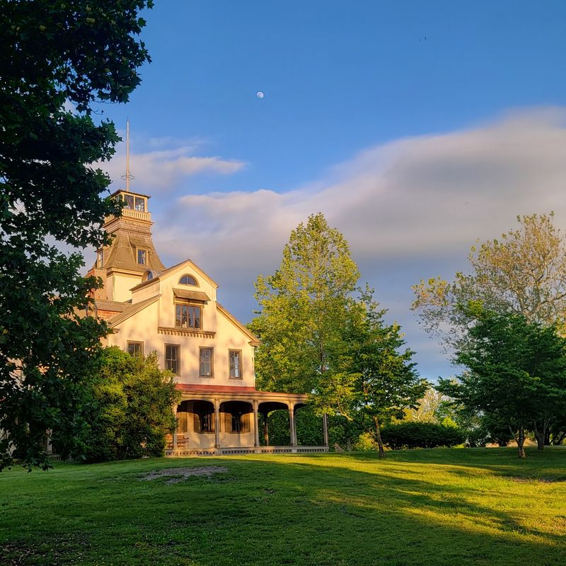 A Visitor Center That Rewards The First Stop