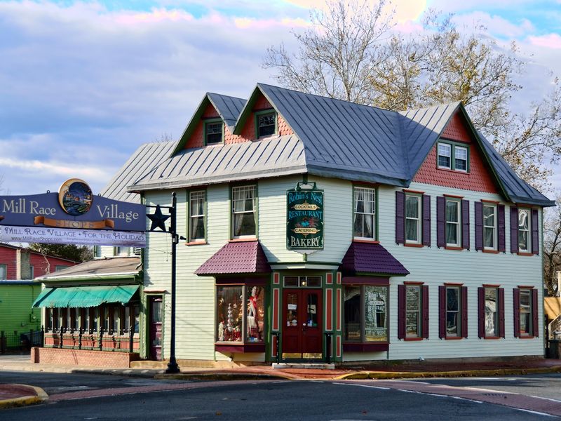 A Washington Street address with weekend pull A Washington Street address with weekend pull