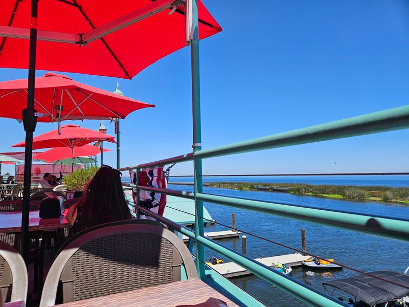 A Waterfront Escape on Bethel Island A Waterfront Escape on Bethel Island