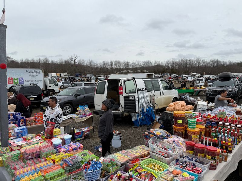 A Weekend Landmark In Manalapan Township A Weekend Landmark In Manalapan Township