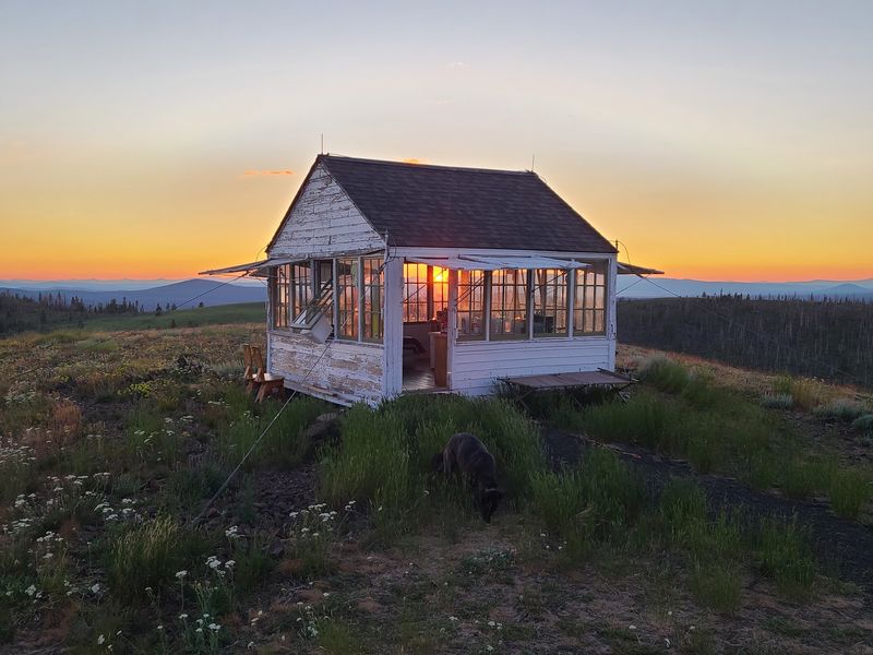 A Working Fire Lookout With Real History A Working Fire Lookout With Real History