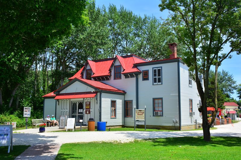 A carriage house and gift shop pause A carriage house and gift shop pause