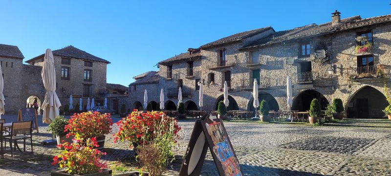 Aínsa, Huesca, Aragón Aínsa, Huesca, Aragón