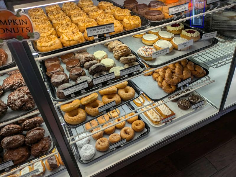 Amish Door Bakery, Wilmot, OH Amish Door Bakery, Wilmot, OH