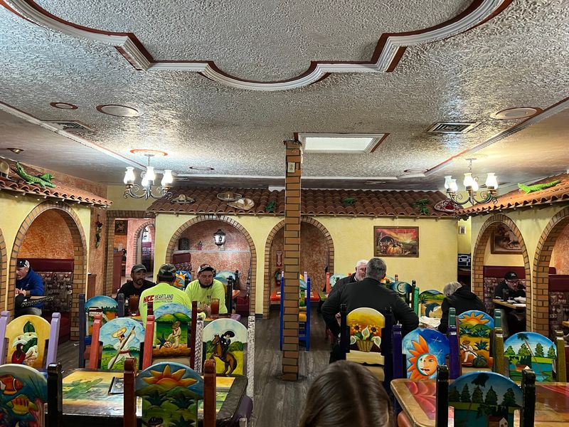 An Atmosphere That Turns Dinner Into an Event An Atmosphere That Turns Dinner Into an Event