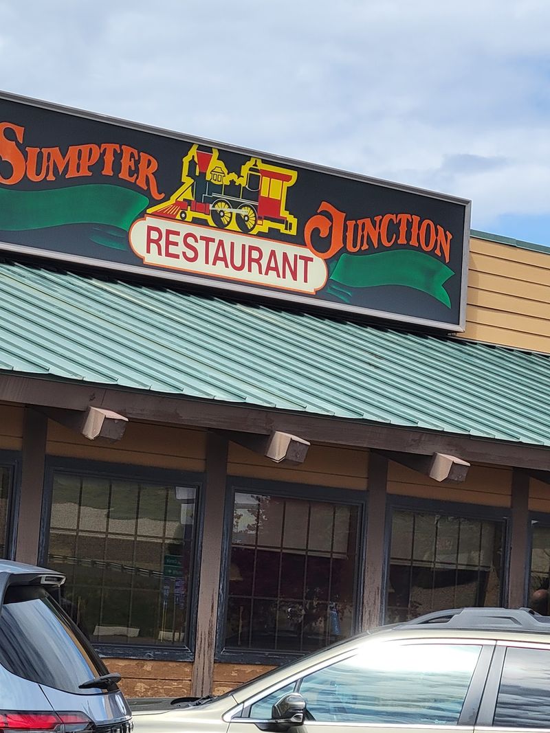 An Easy Detour Just Off Interstate 84