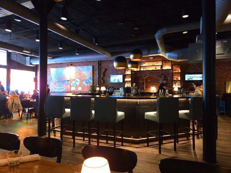 An Interior That Earns a Second Look An Interior That Earns a Second Look