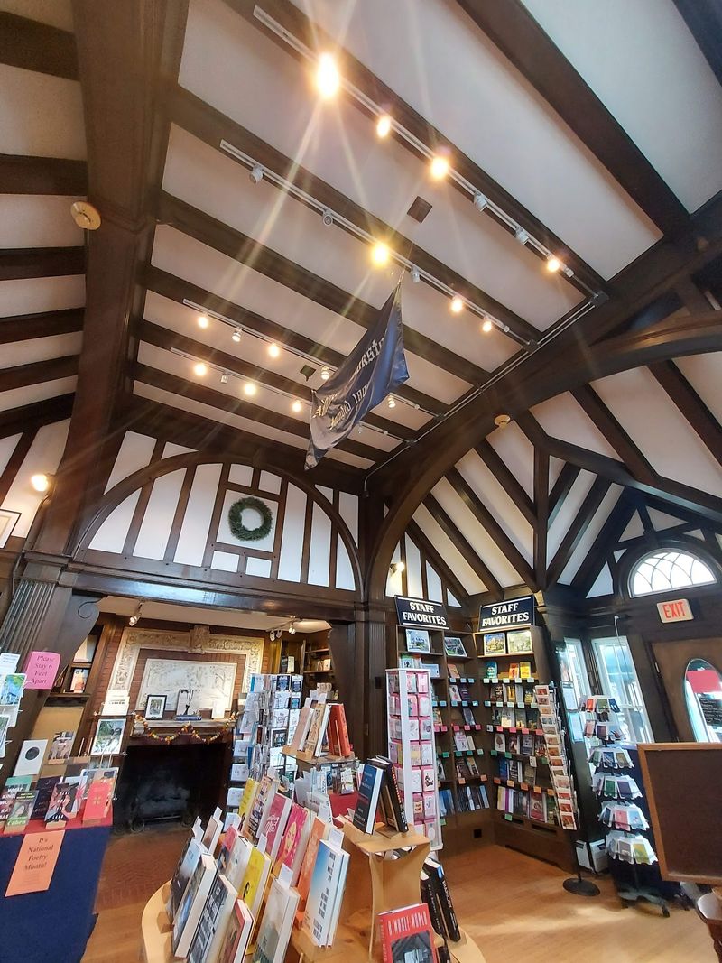 Andover Bookstore, Andover, Massachusetts Andover Bookstore, Andover, Massachusetts