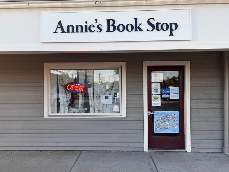Annie's Book Stop, Worcester, Massachusetts Annie's Book Stop, Worcester, Massachusetts