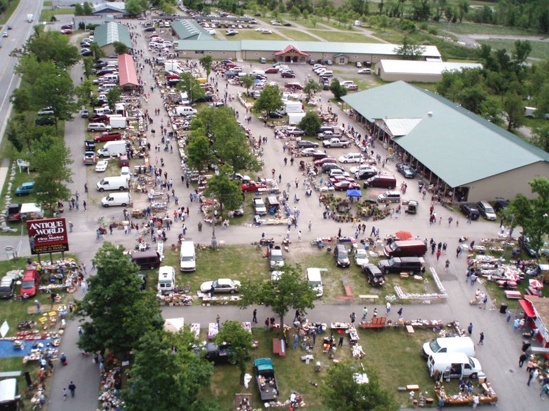 Antique World & Flea Market, Clarence, New York Antique World & Flea Market, Clarence, New York