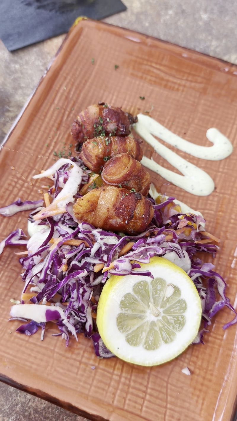 Bacon-Wrapped Scallops That Melt Before You Expect Them To