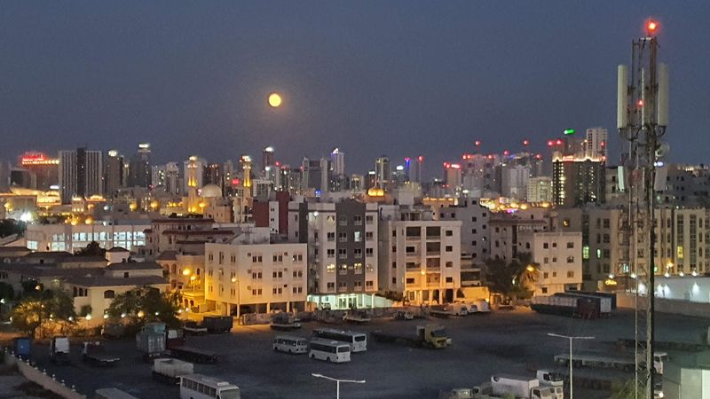 Bahrain - 2,099 People per Square Kilometer Bahrain - 2,099 People per Square Kilometer