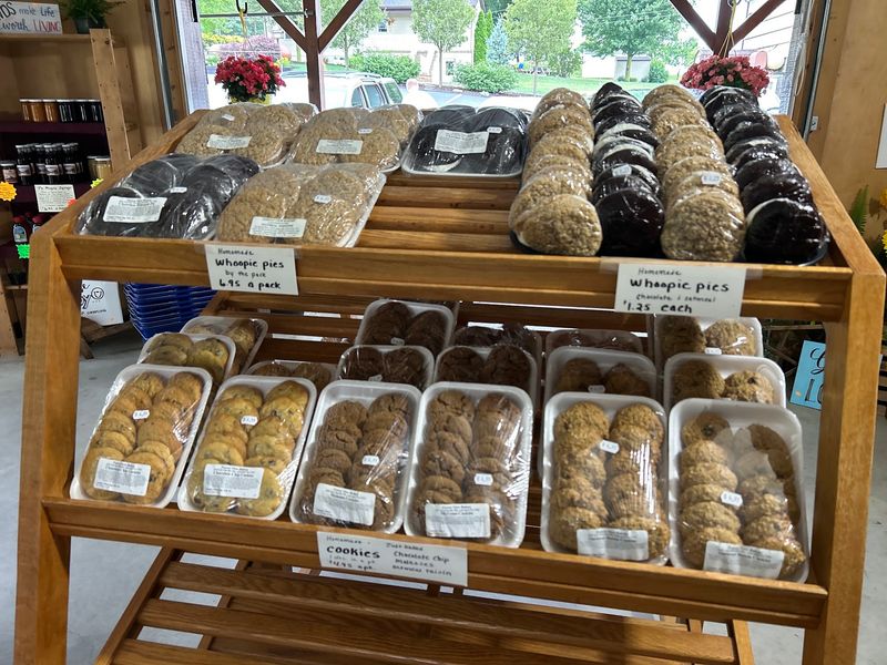 Baked Goods That Belong on a Country Kitchen Table Baked Goods That Belong on a Country Kitchen Table