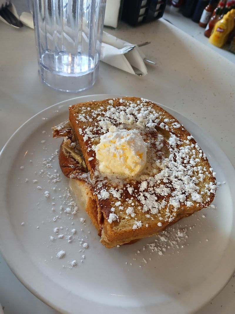 Banana Bread French Toast and the Art of Creative Plating Banana Bread French Toast and the Art of Creative Plating