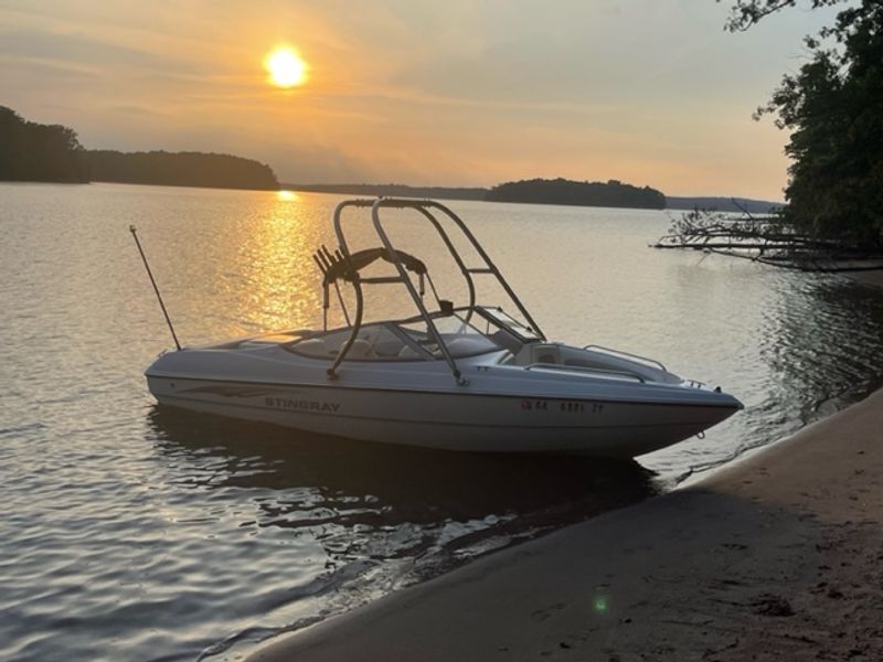 Beaching Your Pontoon in a Quiet Cove