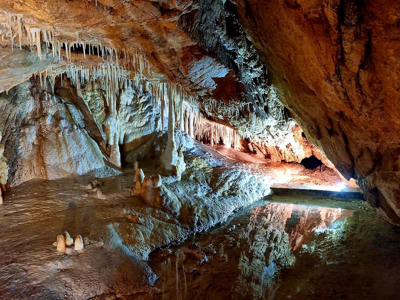 Bear Cave, Kletno