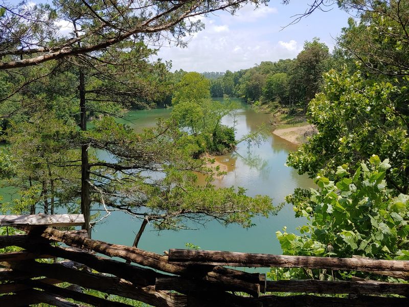Beaver Lake Views That Stop You in Your Tracks